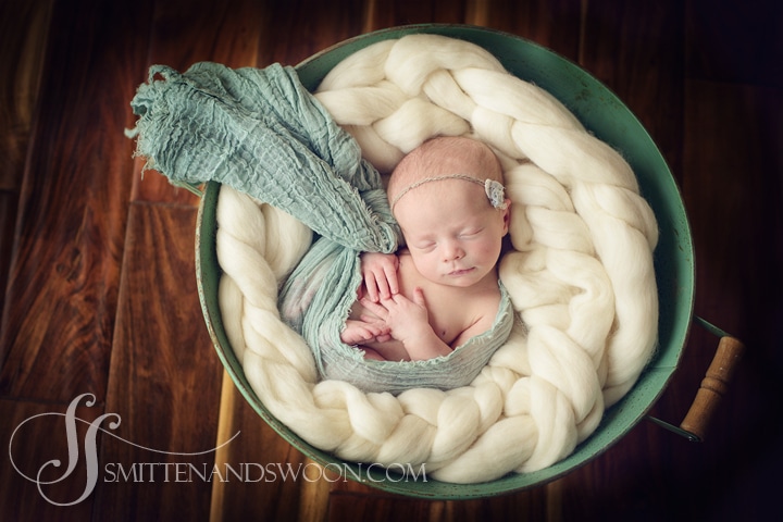 fort-collins-newborn-photographer