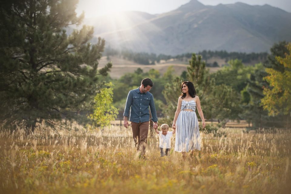 what to wear for your photo session - family in blue - Boulder photographer