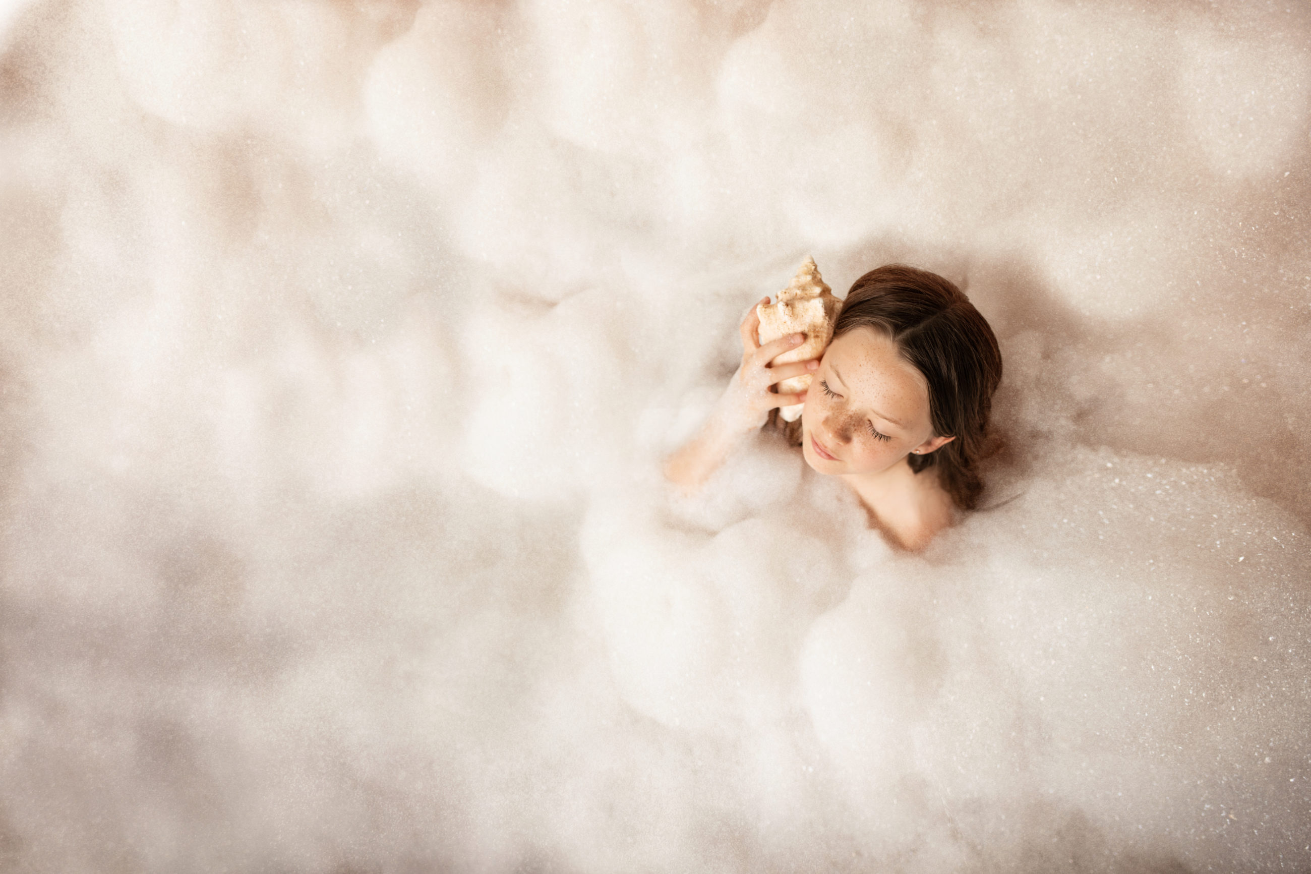 little girl in the bubble bath - boulder photographer